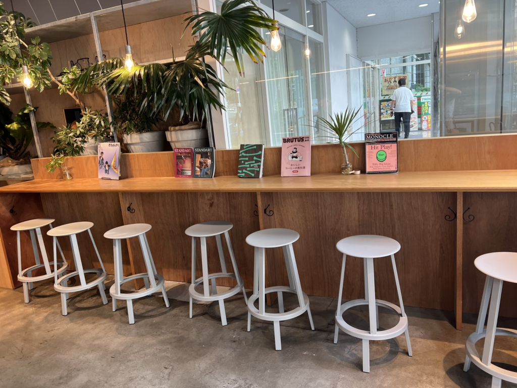 東京日本橋【景色】(Keshiki Coffee Roaster)，意外發現的療癒系咖啡廳，喝杯飲料放空剛剛好！