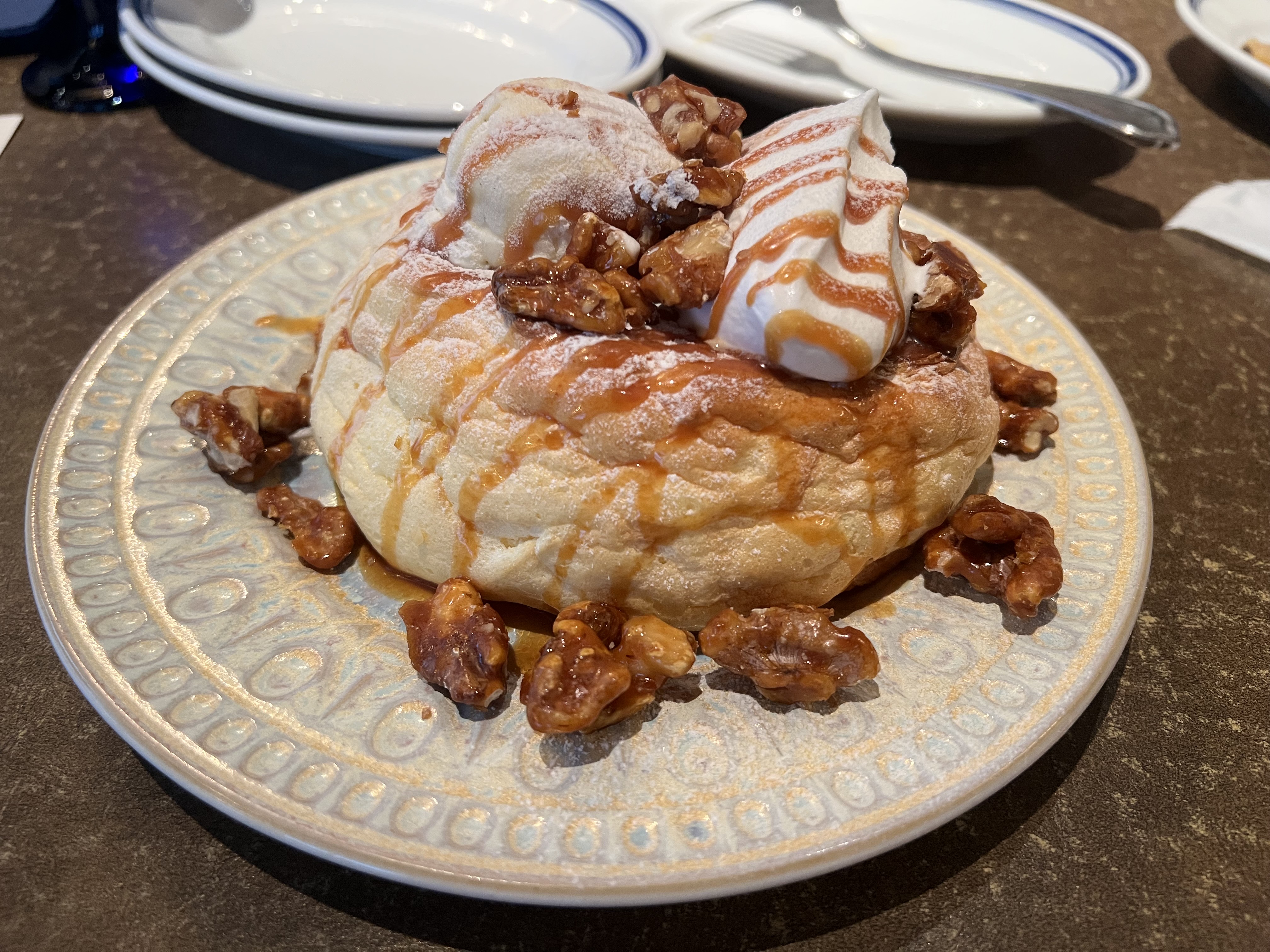 沖繩【A Long Vacation】國際通最時尚飯店系咖啡廳，神級美味鬆餅必吃！