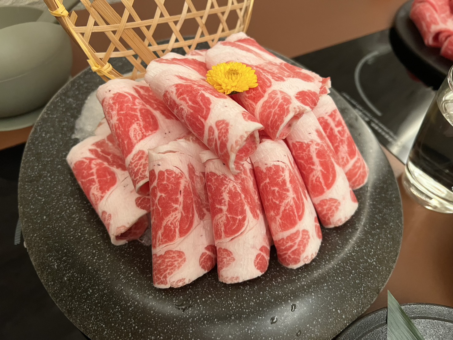 台北大稻埕餐廳【Fine Pot】最美火鍋店～老宅氛圍結合法式套餐感，擺盤精美的套餐式火鍋！